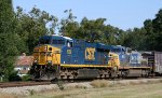 CSX 5389 & 7675 lead train Q485 southbound